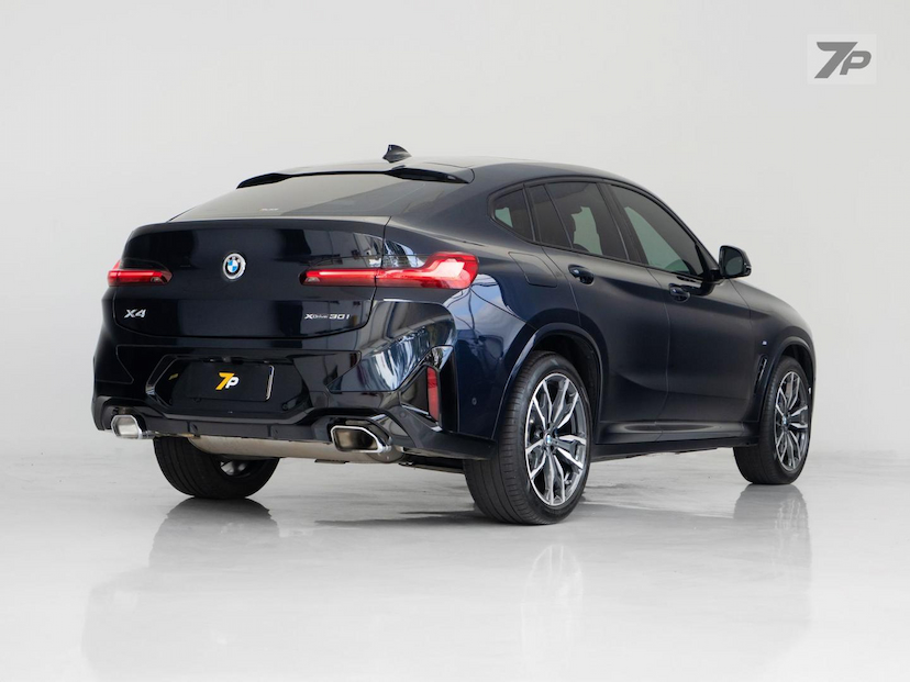 Foto do veículo BMW X4  XDRIVE30I 2024 23.981 KM 387.000,00