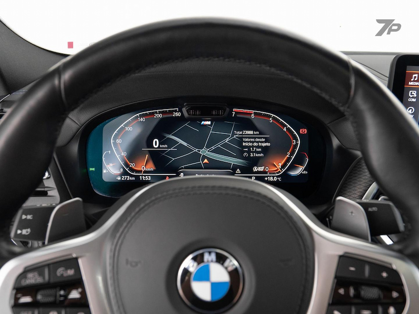 Foto do veículo BMW X4  XDRIVE30I 2024 23.981 KM 387.000,00
