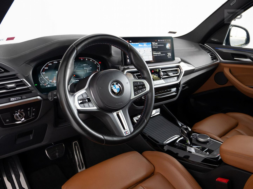 Foto do veículo BMW X3  M40I 2022 58.670 KM 359.000,00