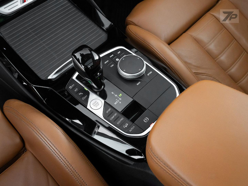 Foto do veículo BMW X3  M40I 2022 58.670 KM 359.000,00