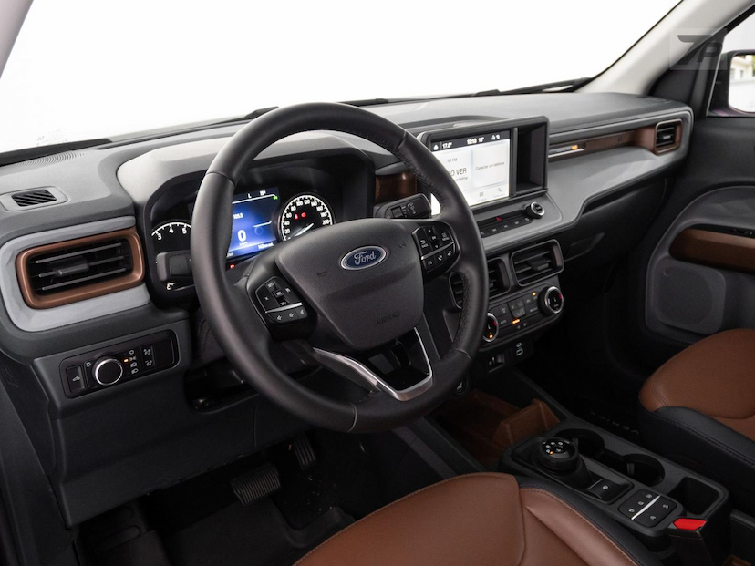 Foto do veículo FORD MAVERICK  CD4GLRT 2023 25.973 KM 172.900,00