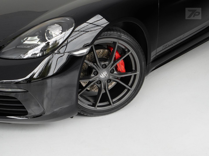 Foto do veículo PORSCHE CAYMAN  T 2022 5.730 KM 539.000,00