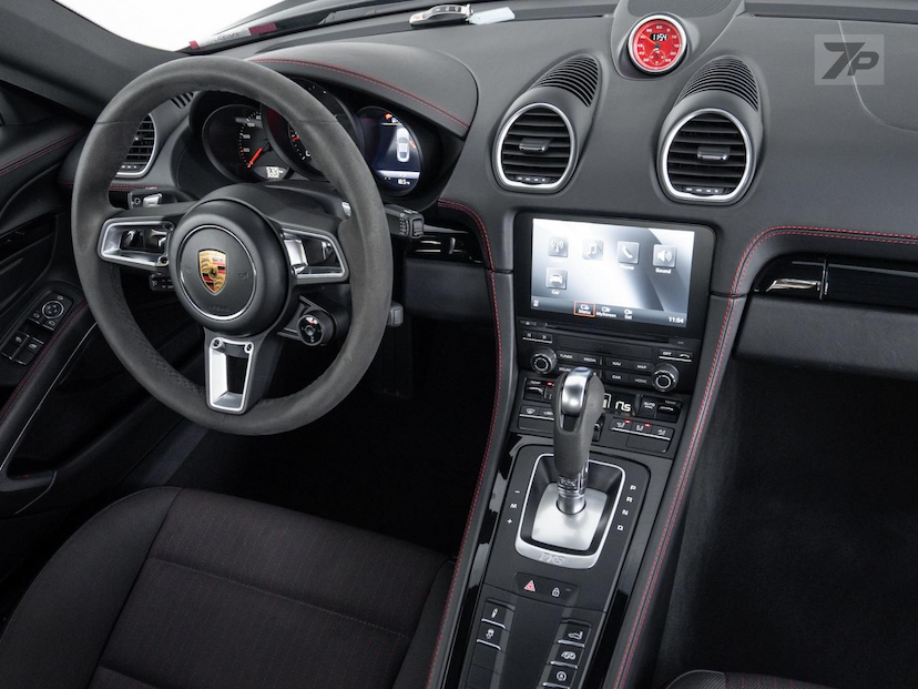 Foto do veículo PORSCHE CAYMAN  T 2022 5.730 KM 539.000,00
