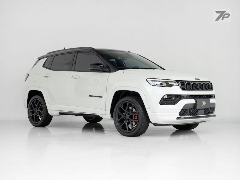 Foto do veículo JEEP COMPASS  BLACKHAWK 2025 8.550 KM 227.500,00