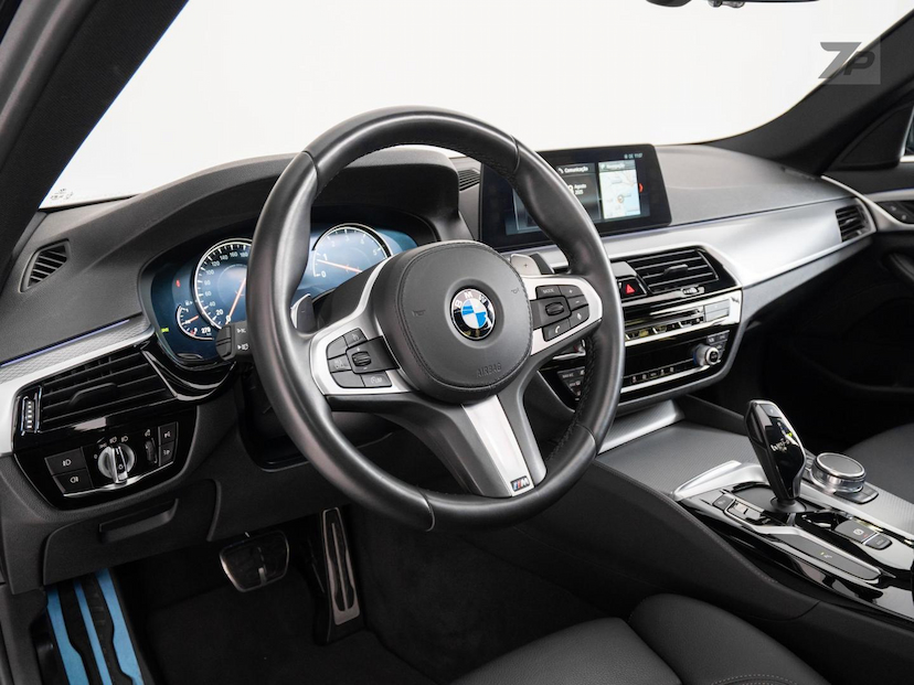Foto do veículo BMW 530I  2018 22.667 KM 219.900,00
