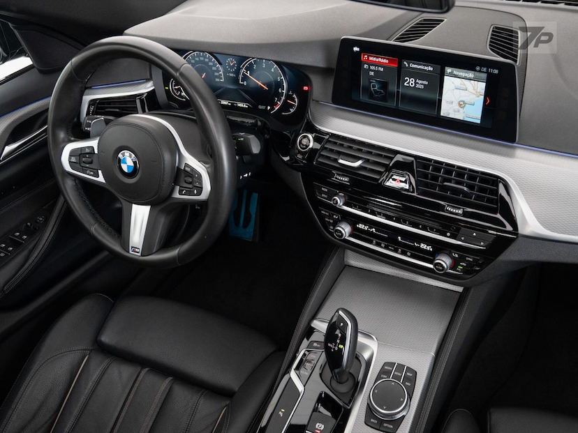Foto do veículo BMW 530I  2018 22.667 KM 219.900,00