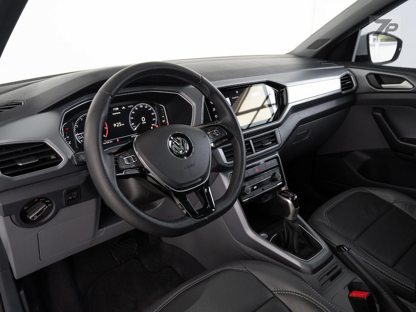 Foto do veículo VOLKSWAGEN T-CROSS T CROSS CL TSI AD 2021 45.755 KM 106.500,00