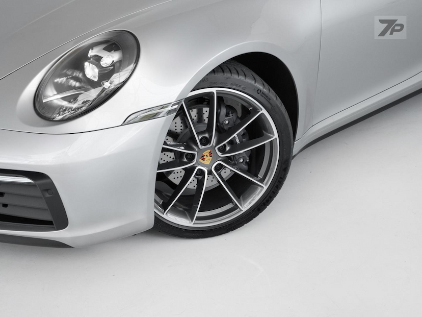 Foto do veículo PORSCHE 911  CARRERA 2024 1.429 KM 878.000,00
