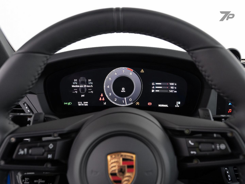 Foto do veículo PORSCHE 911  CARRERA 2025 1.821 KM 1.028.000,00