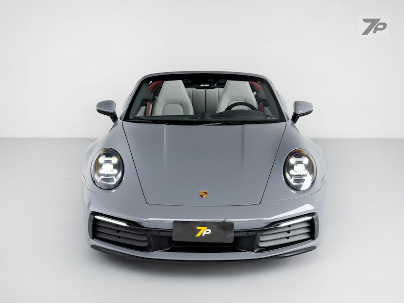 Foto do veículo PORSCHE 911  CARRERA C 2024 2.223 KM 995.000,00