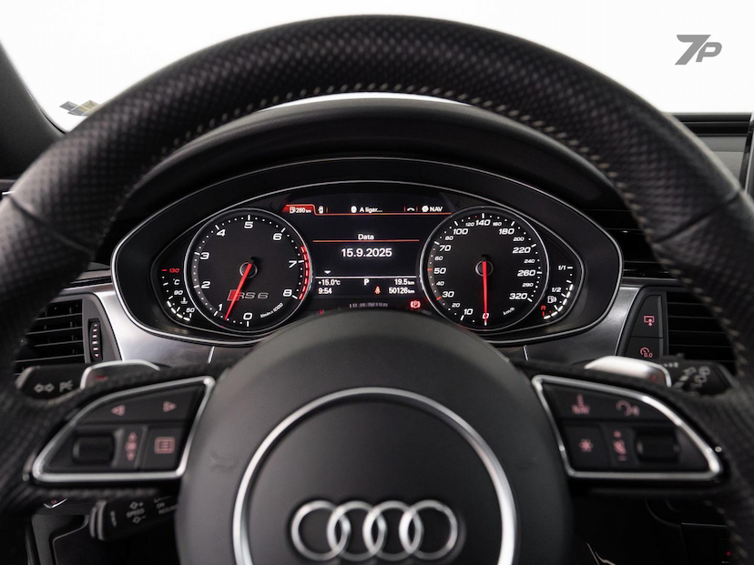 Foto do veículo AUDI RS6  AVANT 4.0TFSI 2014 50.125 KM 359.000,00