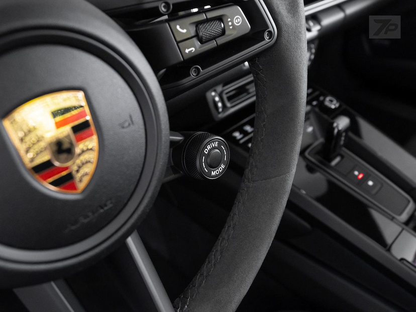 Foto do veículo PORSCHE 911  CARRERA T 2023 6.700 KM 848.500,00