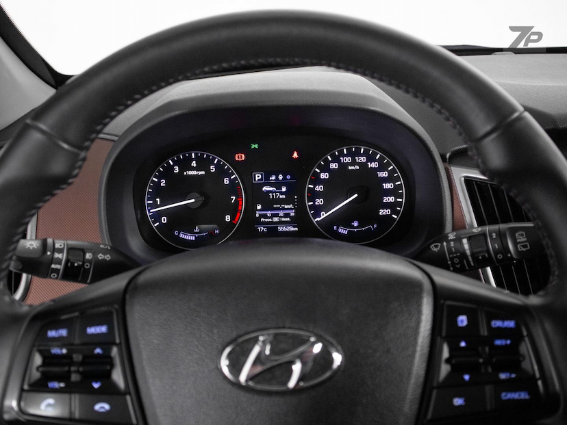 Foto do veículo HYUNDAI CRETA  20A PRESTI 2017 55.063 KM 99.000,00