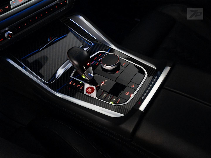 Foto do veículo BMW X6  M COMPETITION 2023 25.542 KM 918.500,00
