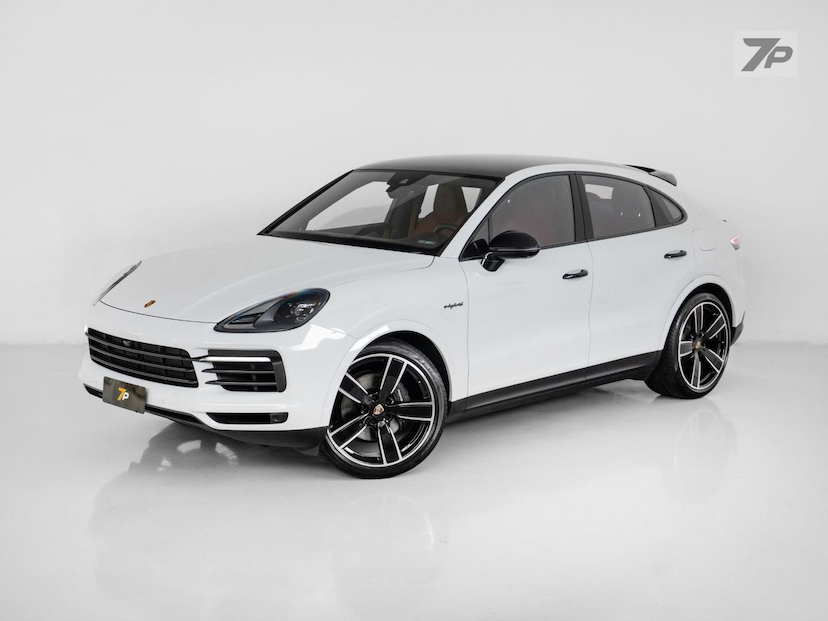 Foto do veículo PORSCHE CAYENNE  CP PHE 2023 19.850 KM 649.000,00