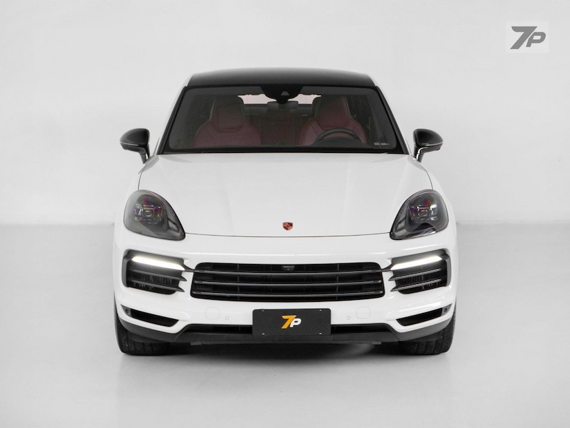 Foto do veículo PORSCHE CAYENNE  CP PHE 2023 19.850 KM 649.000,00