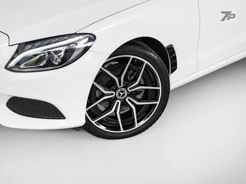 Foto do veículo MERCEDES-BENZ C 180 C180 COUPE 2018 44.610 KM 174.900,00