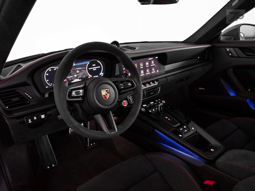 Foto do veículo PORSCHE 911  CARRERA GTS COUPE 3.0 (992) 2025 440 KM 1.389.000,00