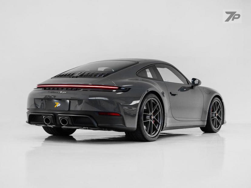 Foto do veículo PORSCHE 911  CARRERA GTS COUPE 3.0 (992) 2025 440 KM 1.389.000,00