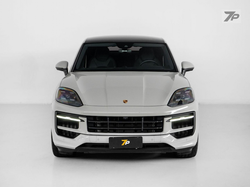 Foto do veículo PORSCHE CAYENNE  S COUPE 2024 8.320 KM 890.000,00