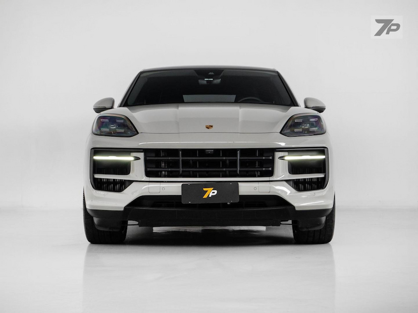 Foto do veículo PORSCHE CAYENNE  S COUPE 2024 8.320 KM 890.000,00