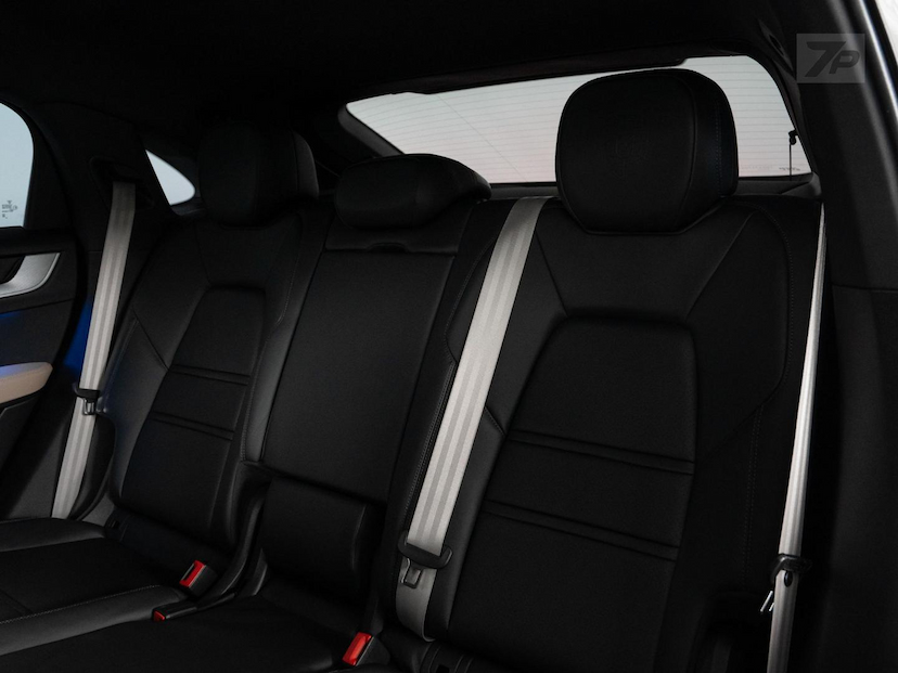 Foto do veículo PORSCHE CAYENNE  S COUPE 2024 8.320 KM 890.000,00
