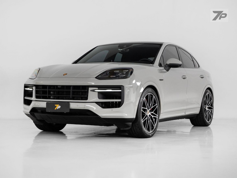 Foto do veículo PORSCHE CAYENNE  S COUPE 2024 8.320 KM 890.000,00