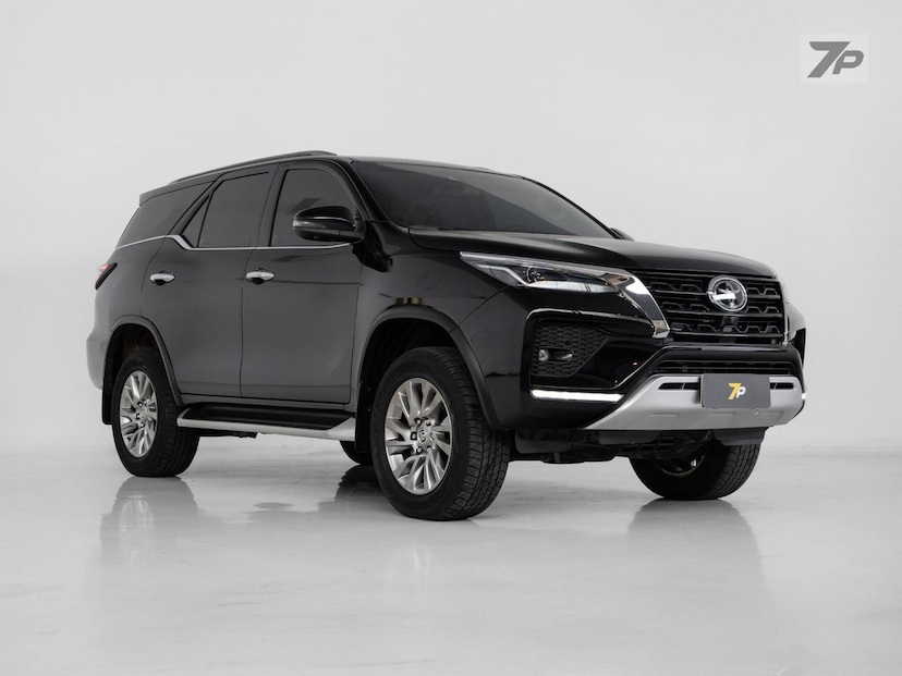 Foto do veículo TOYOTA HILUX  SWSRXA4FD 2024 59.118 KM 339.000,00