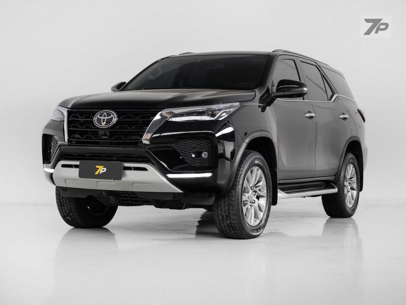 Foto do veículo TOYOTA HILUX  SWSRXA4FD 2024 59.118 KM 339.000,00