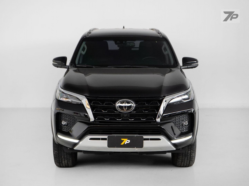 Foto do veículo TOYOTA HILUX  SWSRXA4FD 2024 59.118 KM 339.000,00