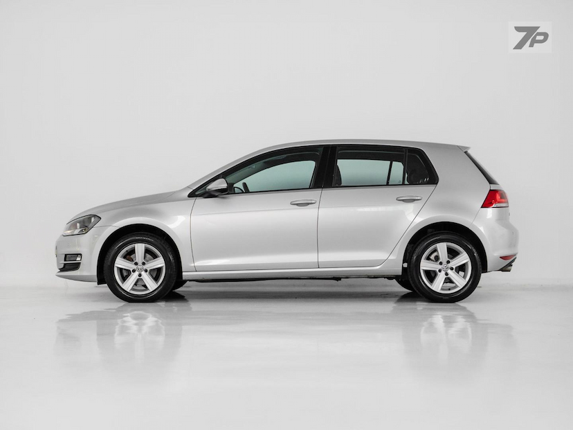 Foto do veículo VOLKSWAGEN GOLF  COMFORTLINE AA 2016 58.243 KM 82.900,00