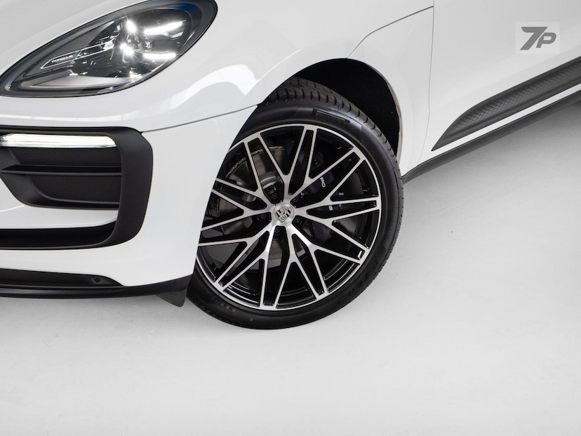 Foto do veículo PORSCHE MACAN  2.0 TURBO 2026 25 KM 599.500,00