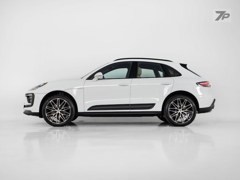 Foto do veículo PORSCHE MACAN  2.0 TURBO 2026 25 KM 599.500,00