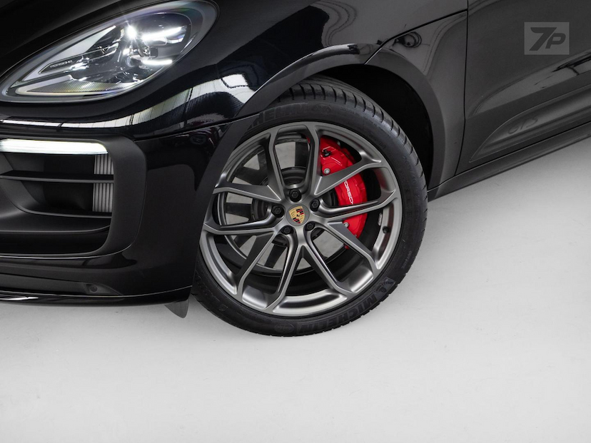 Foto do veículo PORSCHE MACAN  GTS 2023 8.730 KM 619.000,00