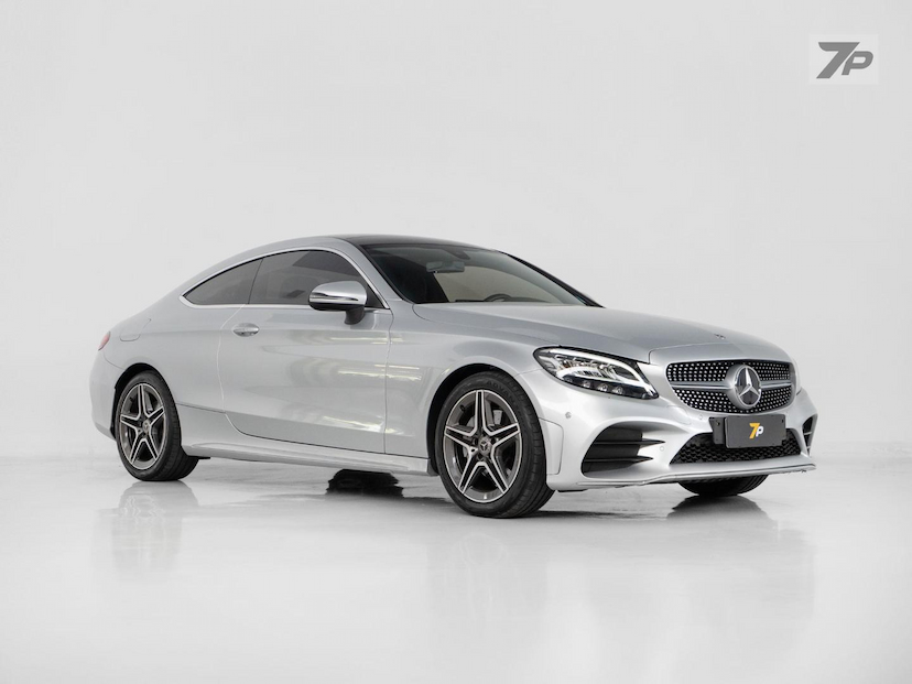 Foto do veículo MERCEDES-BENZ C 180 C180 COUPE 2020 26.215 KM 239.000,00