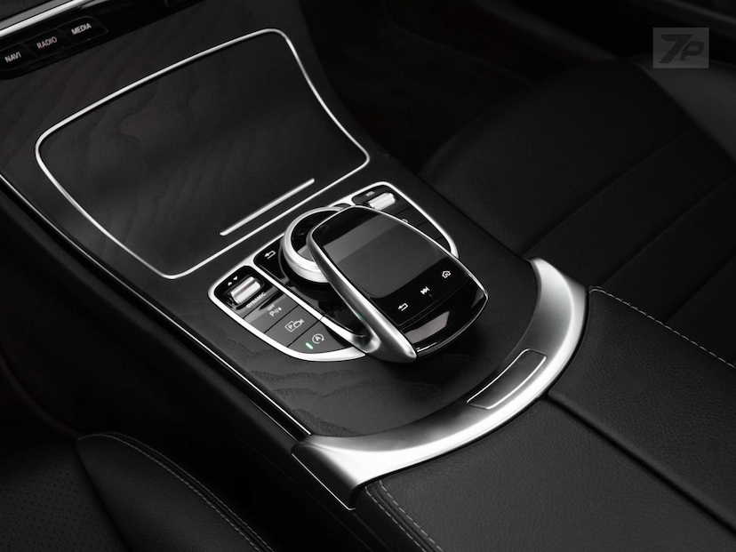 Foto do veículo MERCEDES-BENZ C 180 C180 COUPE 2020 26.215 KM 239.000,00