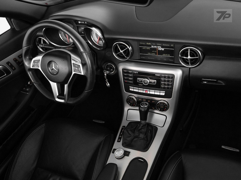 Foto do veículo MERCEDES-BENZ SLK 250  CGI 2012 72.268 KM 168.500,00