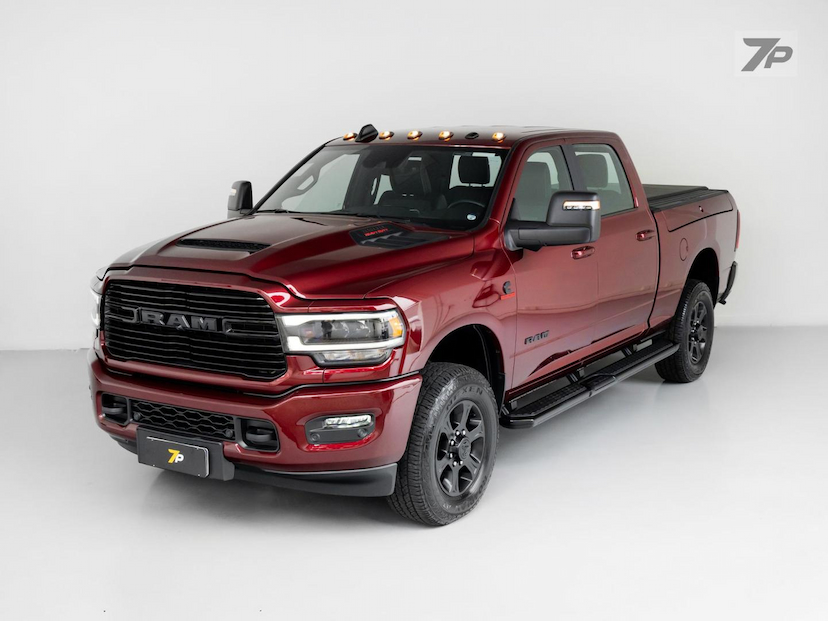 Foto do veículo RAM 3500  LAIE 6.7D 2024 9.515 KM 439.000,00