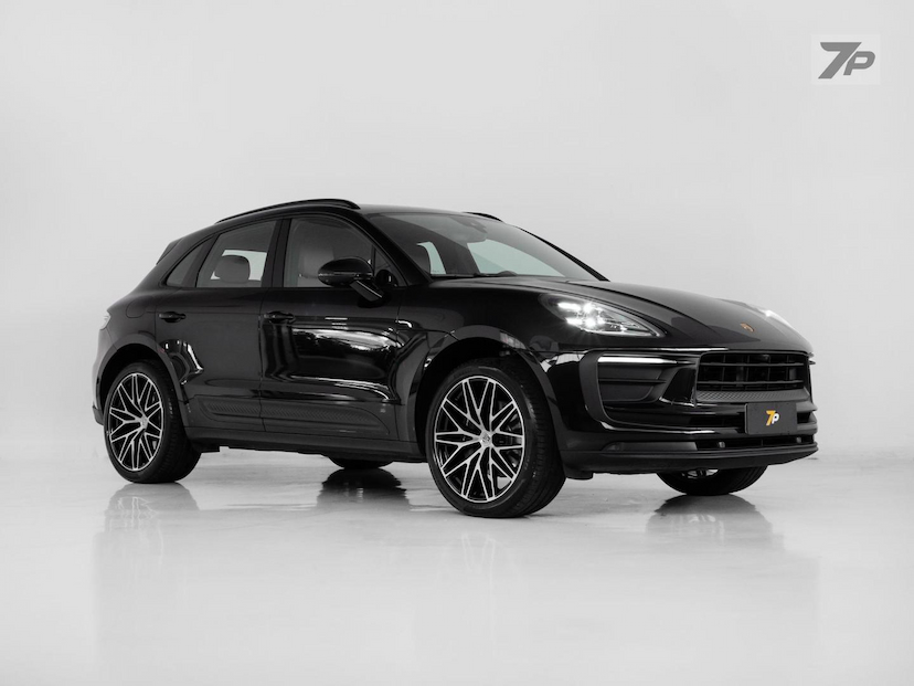 Foto do veículo PORSCHE MACAN  2023 17.220 KM 465.000,00