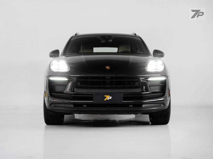 Foto do veículo PORSCHE MACAN  2023 17.220 KM 465.000,00