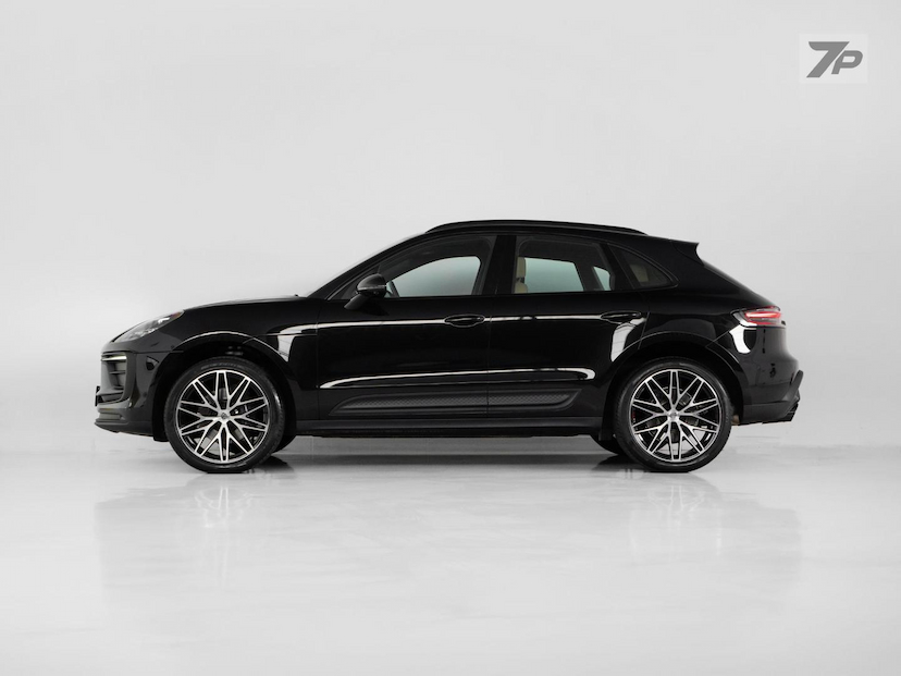 Foto do veículo PORSCHE MACAN  2023 17.220 KM 465.000,00