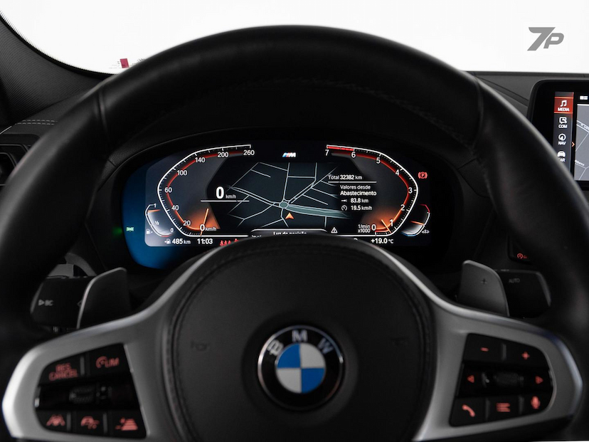 Foto do veículo BMW X4  XDRIVE 30I M SPORT 2.0 TB 252CV AUT 2021 32.280 KM 309.000,00