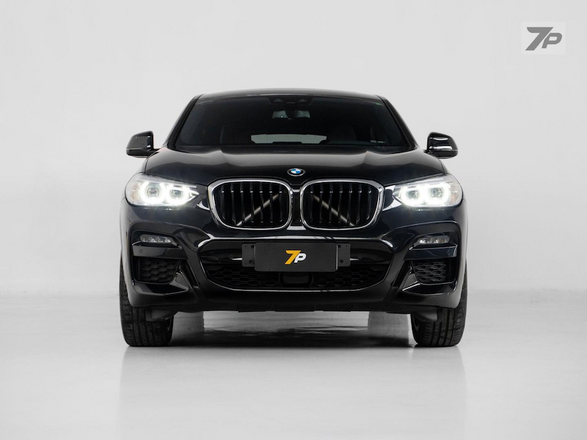 Foto do veículo BMW X4  XDRIVE 30I M SPORT 2.0 TB 252CV AUT 2021 32.280 KM 309.000,00
