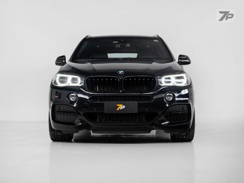 Foto do veículo BMW X5  3.0 4X4 M50D I6 TURBO AUTOMATICO 2017 121.985 KM 219.500,00