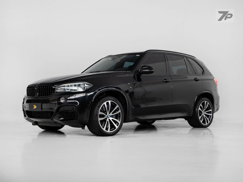 Foto do veículo BMW X5  3.0 4X4 M50D I6 TURBO AUTOMATICO 2017 121.985 KM 219.500,00