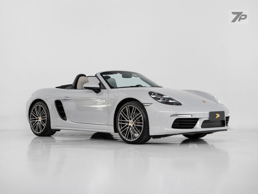 Foto do veículo PORSCHE 718  BOXSTER 2.0 300CV 2024 3.154 KM 599.000,00