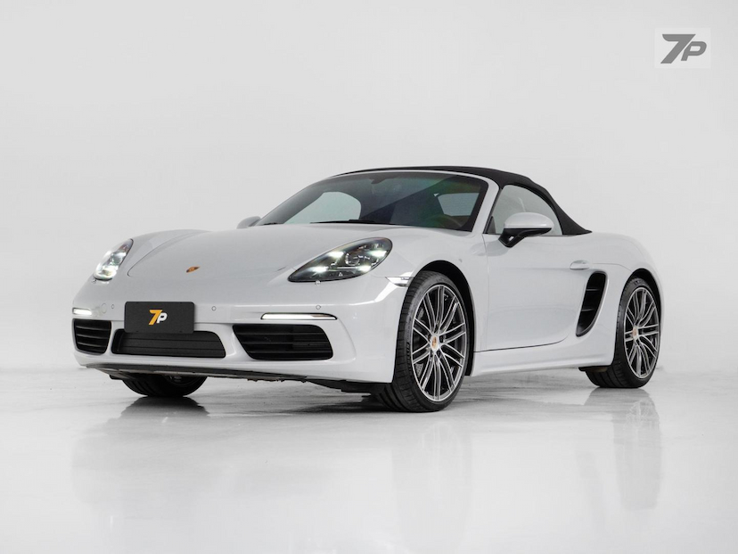 Foto do veículo PORSCHE 718  BOXSTER 2.0 300CV 2024 3.154 KM 599.000,00