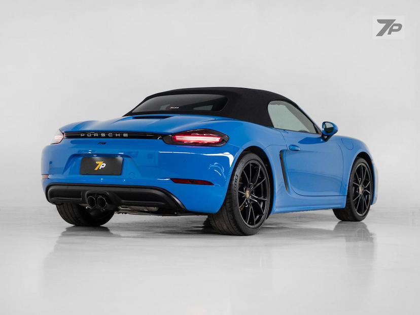Foto do veículo PORSCHE 718  BOXSTER 2.0 300CV 2023 11.090 KM 545.000,00