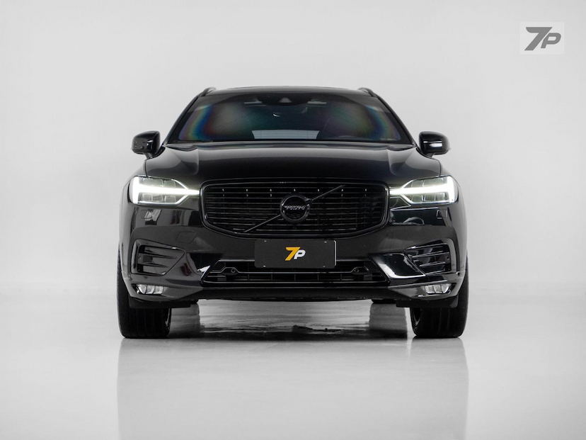 Foto do veículo VOLVO XC60  2.0T5 R-DES 2018 52.686 KM 199.000,00