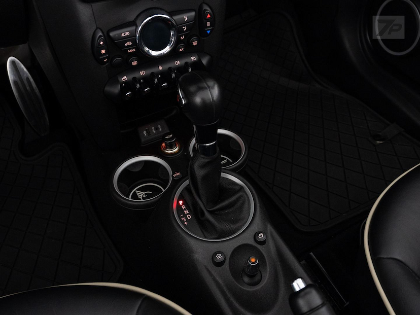 Foto do veículo MINI COOPER  S ROADSTER 2014 70.322 KM 137.500,00